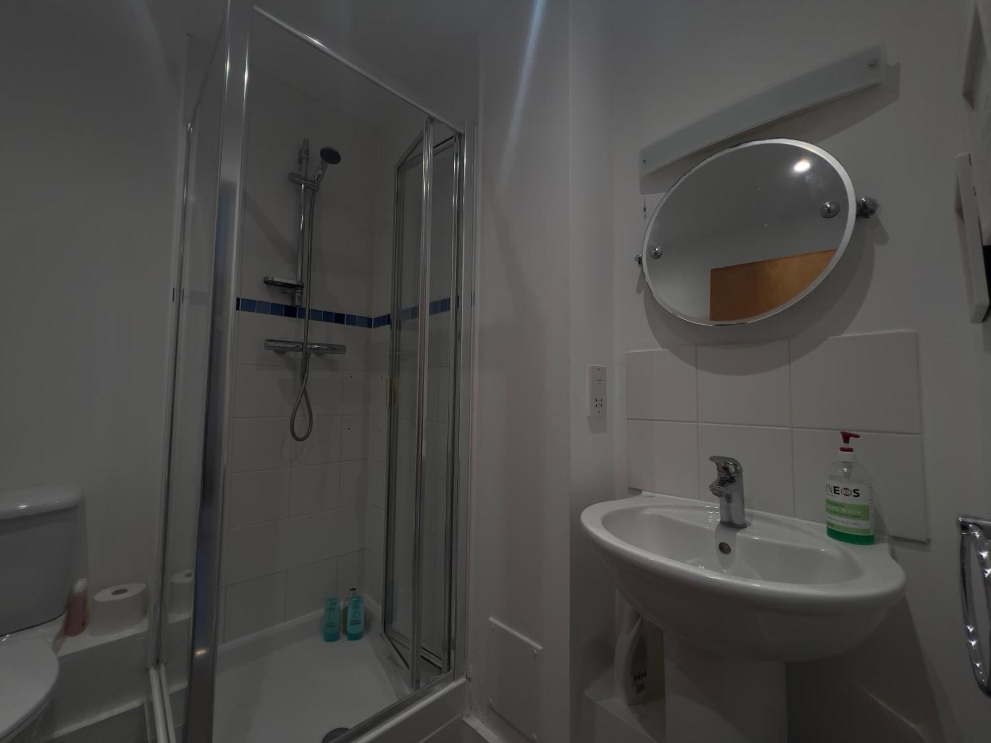 2 Bedroom Near Ocean Village Marina Port Apartment Саутгемптон Екстер'єр фото